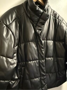 GAP Black Cropped Faux-Leather Puffer Jacket